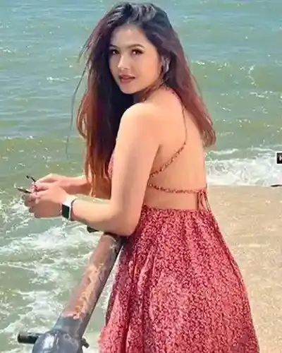 Call Girls in Hukeri