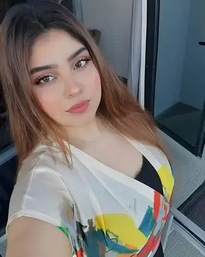 Call Girl Hukeri